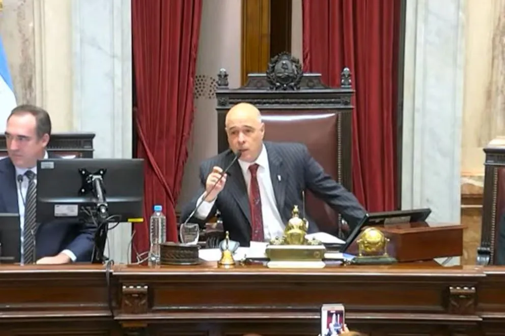 BARTOLOMÉ ABDALA. No tengo ninguna duda de que la gente nos está mirando, desilizó, sobre un posible aumento de las dietas del Senado.