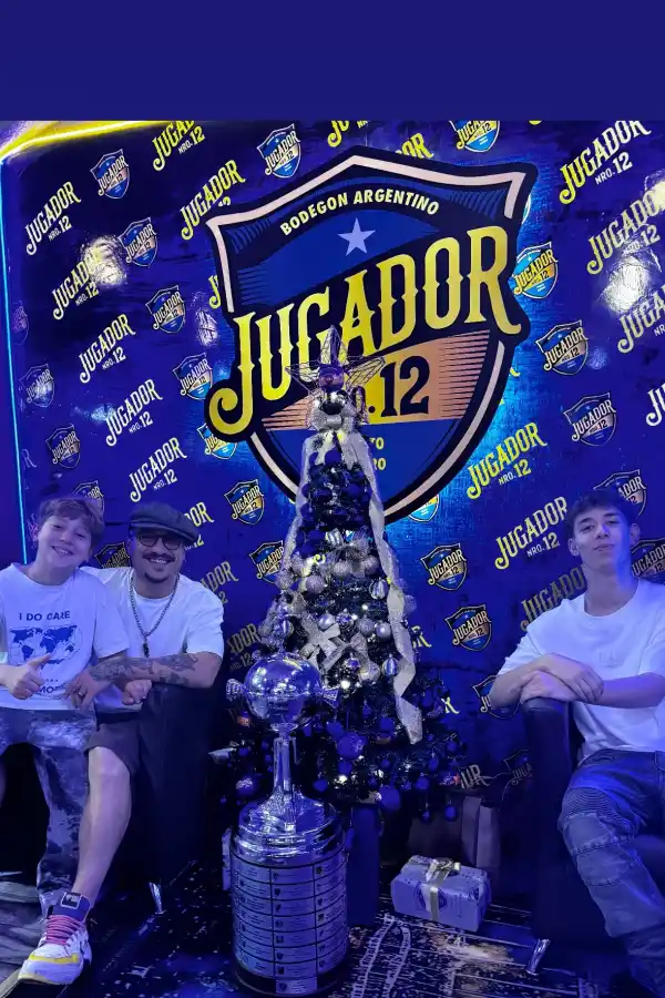 Desde viajes exuberantes hasta postales familiares: así celebran la Navidad las estrellas del fútbol