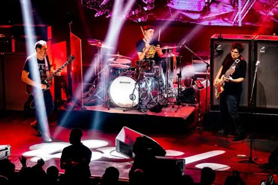 PURA POTENCIA.  La fecha de junio en Tucumán será una fiesta del rock. / INSTAGRAM @divididos