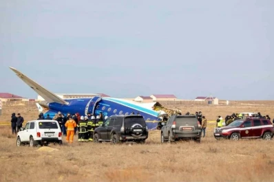 Kazajistán: 32 sobrevivientes en un accidente aéreo