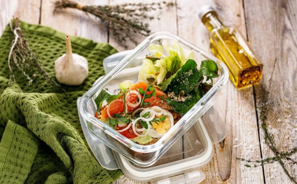 Desayuno, almuerzo, merienda y cena: menú semanal bajo en calorías para perder peso