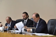 En el Concejo capitalino, oficialistas y opositores aprobaron la prórroga por cinco años del contrato con la empresa 9 de Julio