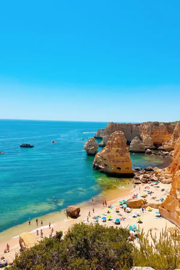 La vuelta al mundo de Marina Maiztegui