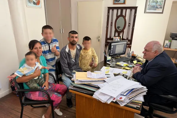 Ariel Rodríguez fue recibido en Casa de Gobierno junto a su familia: Desde el viernes podemos tener algo en la mesa