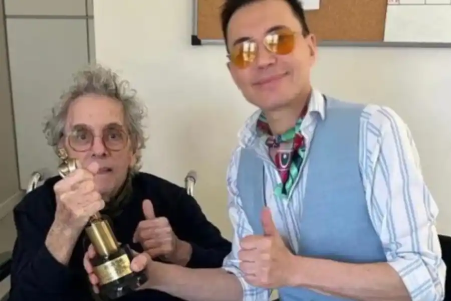 Polino se lamentó de la gravedad del estado de su íntimo amigo.