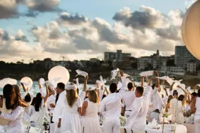 Descubrí cómo la ropa que elegís en Año Nuevo influye en tu ciclo 2025, según expertos