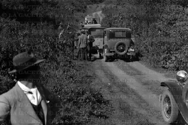 Recuerdos fotográficos: haciendo camino al andar en San Javier, durante los años 30