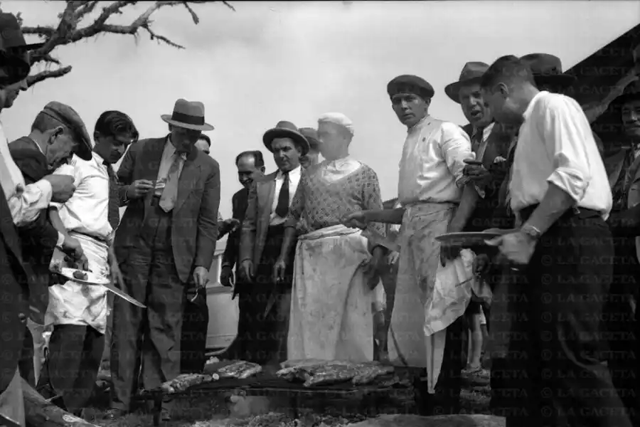 Recuerdos fotográficos: haciendo camino al andar en San Javier, durante los años 30
