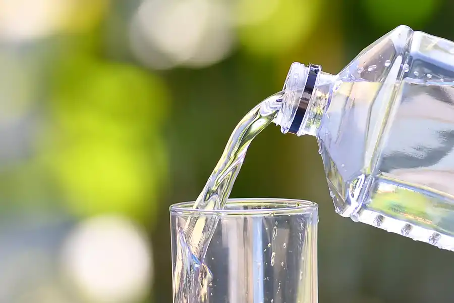 La hidratación es fundamental después de días de fiestas.