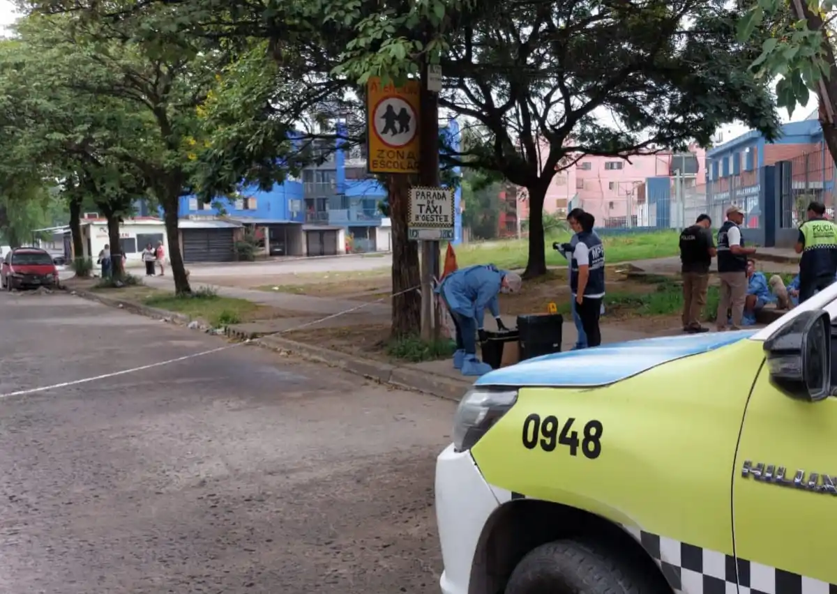Arranque de año sangriento: un joven de 21 años fue baleado en el barrio Oeste II