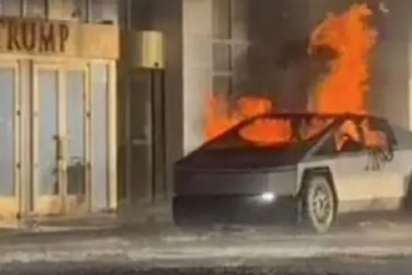VIDEO. Alarma en Las Vegas: un auto de Tesla explotó frente a la Torre Trump