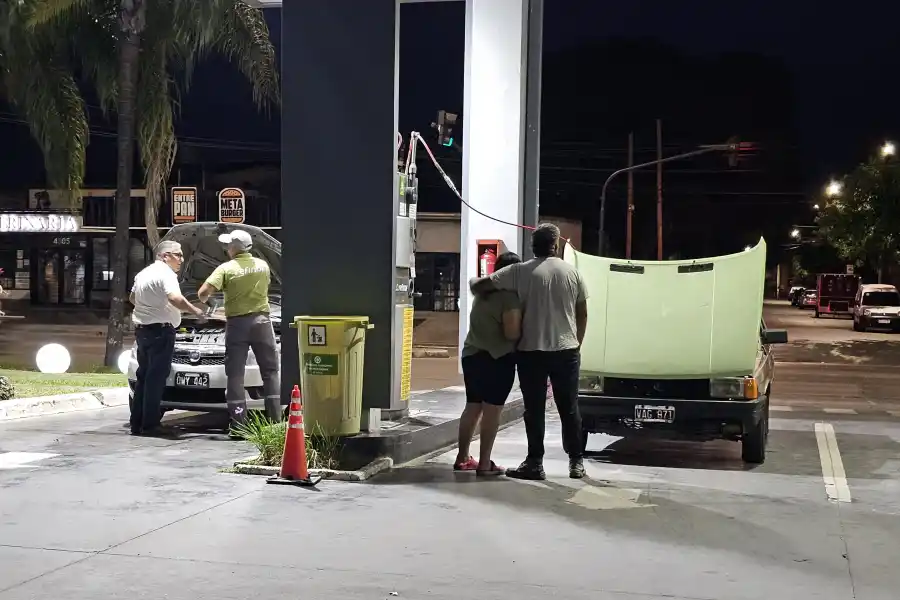 Los últimos clientes de la noche en Belgrano al 4.300.