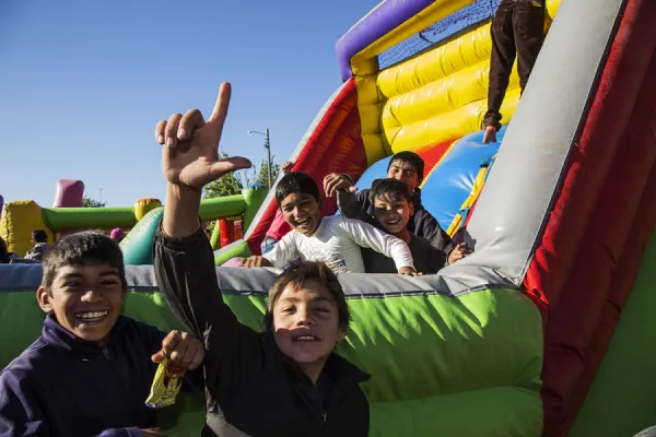 Vacaciones entretenidas: niños y adolescentes tendrán actividades para disfrutar el verano