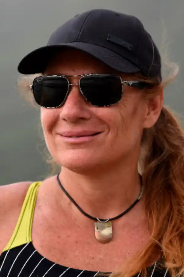 Son nadadores de aguas abiertas, entrenan en El Cadillal y se preparan para cruzar el Río de La Plata