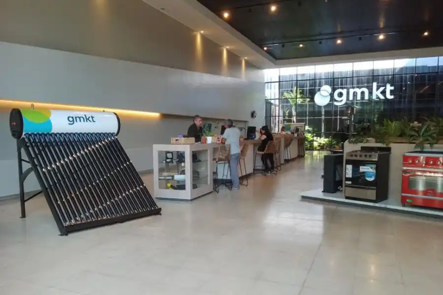 POR LA ECOLOGÍA. En las sucursales de GMKT encontrarás alternativas para abastecerte de energía renovable y así contribuir con el ambiente.