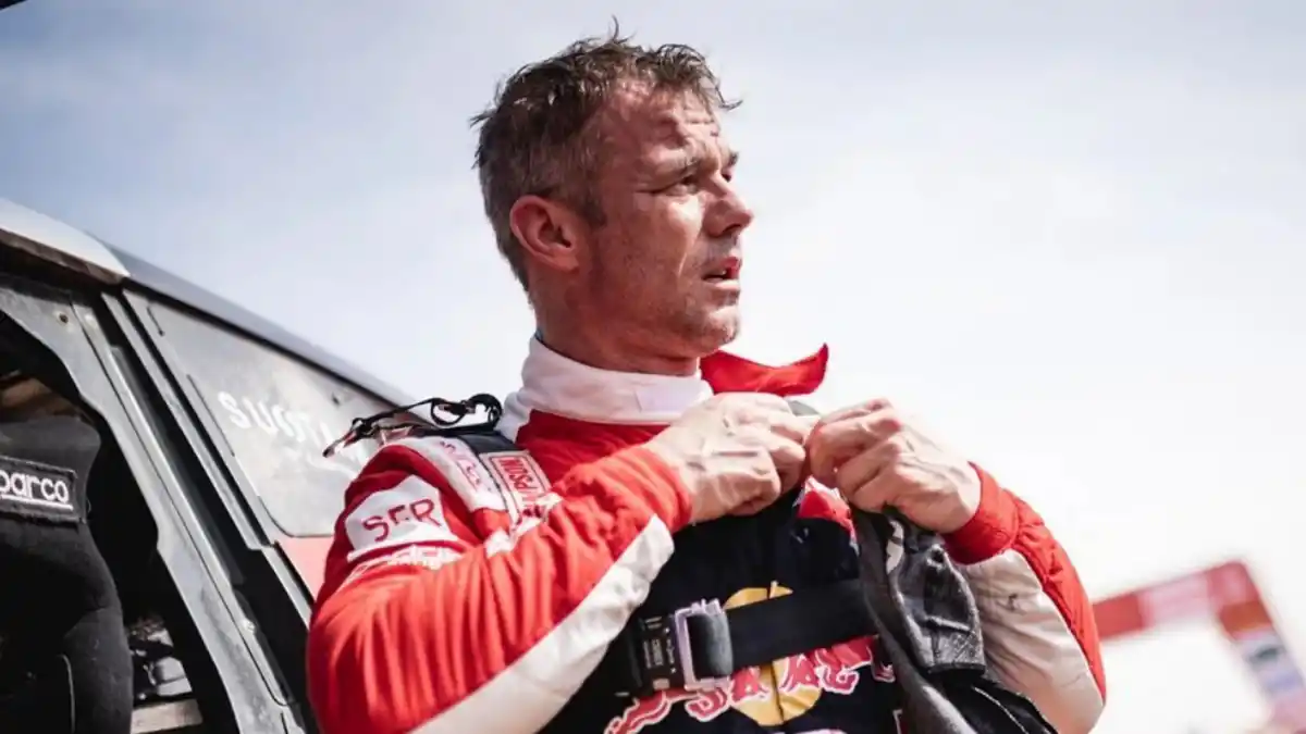 SUSTO. Loeb y su copiloto salieron ilesos del accidente y pudieron continuar con la carrera.