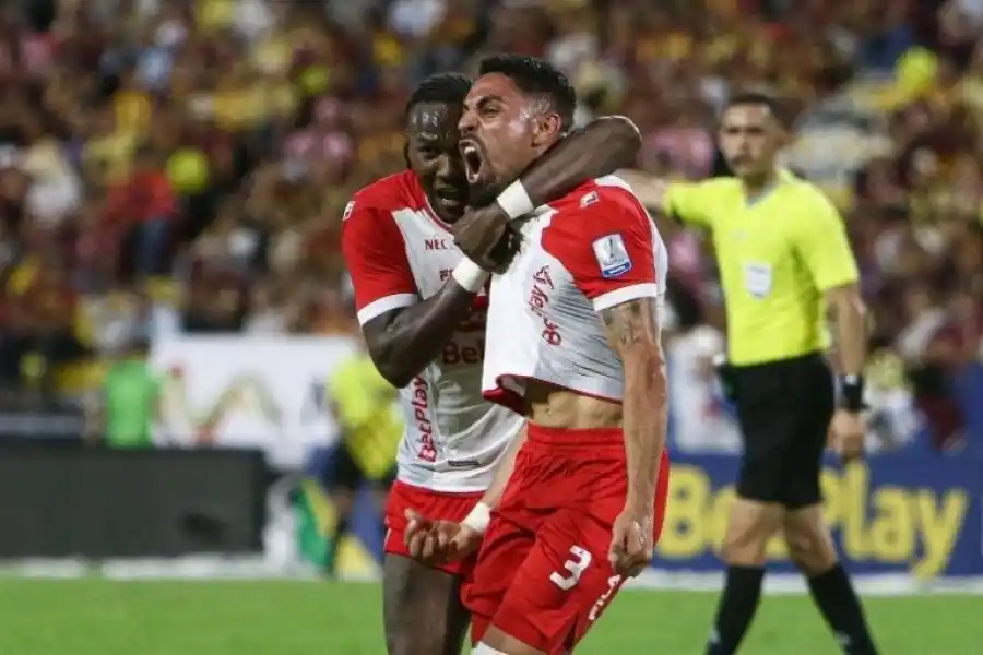 PASADO. Ortíz disputó 42 partidos y marcó dos goles en Colombia. 