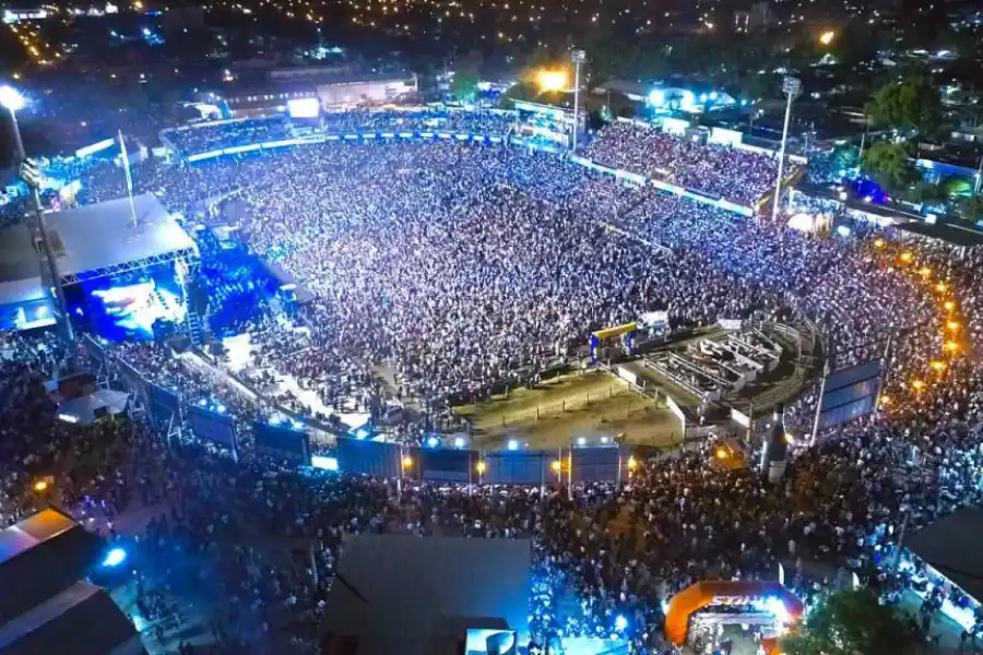 El festival tendrá 12 jornadas en total y hará un cierre con Luck Ra.