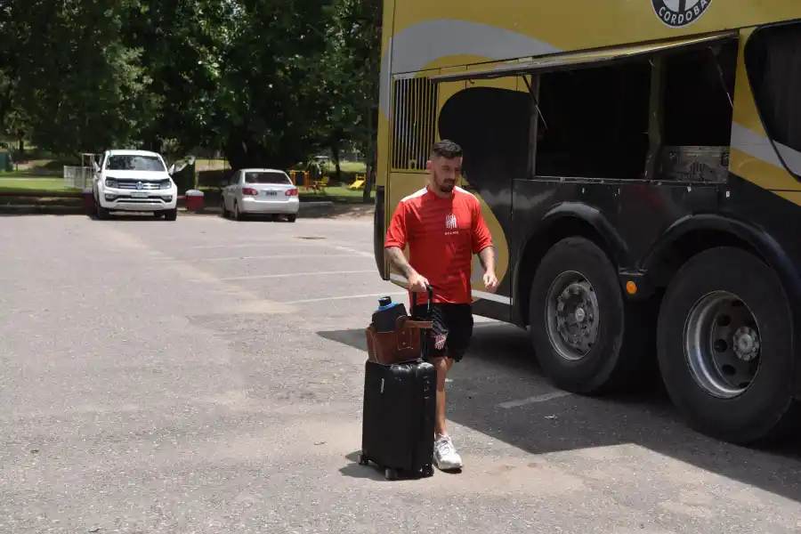 NUEVA ETAPA. Juan Cuevas llegó a un acuerdo y seguirá vistiendo la camiseta del 