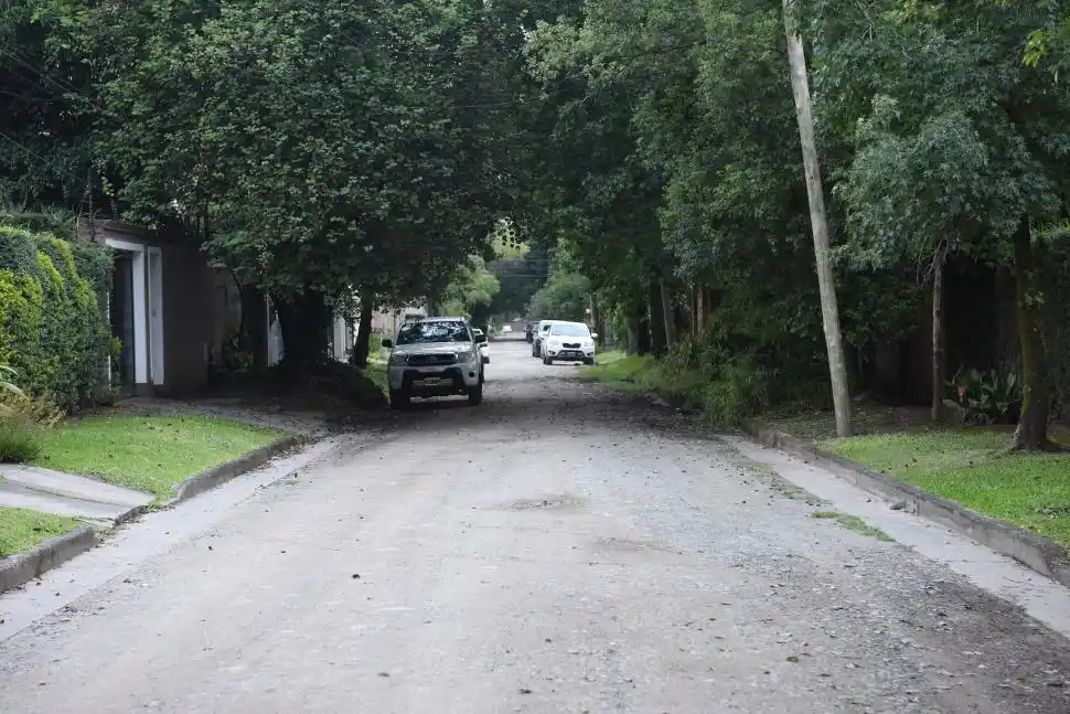 TEMOR. Los vecinos de Santiago al 500 se sorprendieron por el asalto.