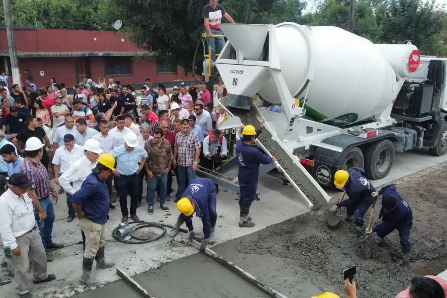 Concepción: Jaldo recorrió las obras que se realizan sobre la ruta provincial 329