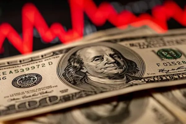 El dólar blue frenó su escalada y bajó $10: a cuánto cotizó en Tucumán