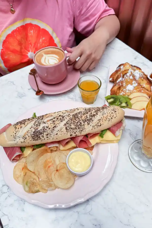 Bares temáticos en Tucumán: qué opciones hay y cuál es la que mejor se adapta a tu perfil