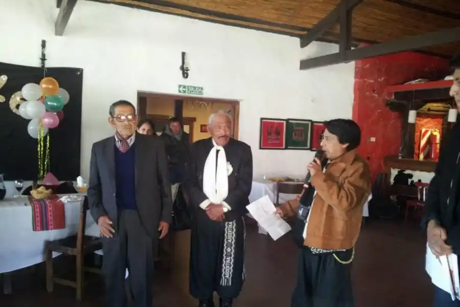 RECONOCIMIENTO. Francisco y Norberto agasajados por su labor cultural.