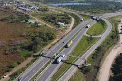 El Gobierno oficializó la licitación de la “Ruta del Mercosur” y 9.000 kilómetros de autopistas