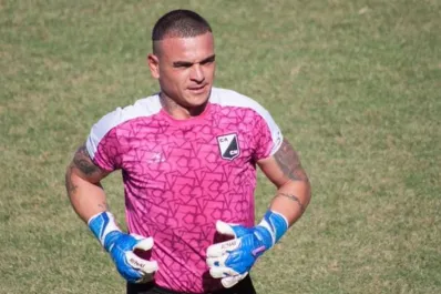 Se va a terminar cuando le metan un tiro a algún familiar, las durísimas palabras del arquero Pegini contra el árbitro tucumano Mauricio Martín