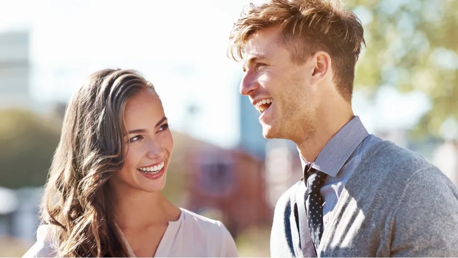 Esta señal indica atracción según psicólogos. 