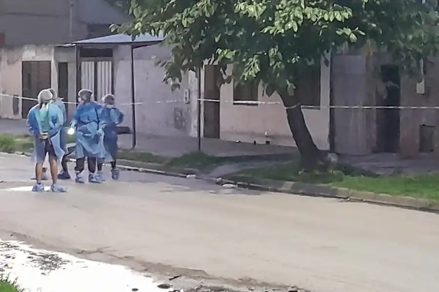 Investigan un confuso episodio en el que un adolescente recibió un disparo en la cabeza