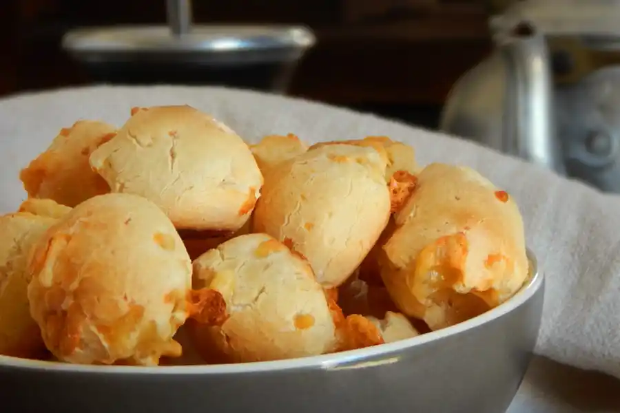 En menos de media hora se pueden lograr estos riquísimos chipá para acompañar con el mate.