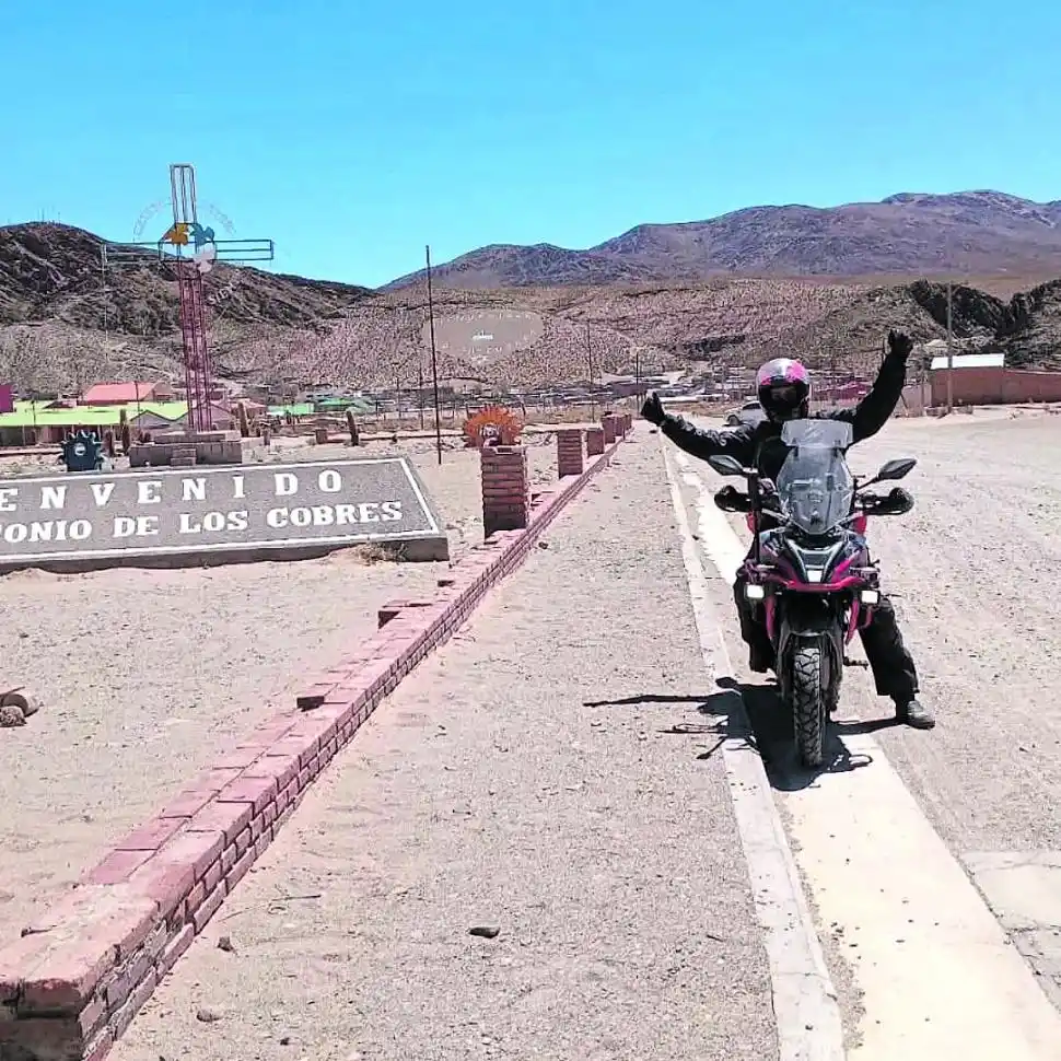 Verano en moto: menos comodidades, más libertad y emociones en las vacaciones