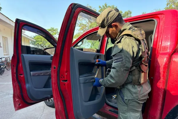 600x400_detuvieron-personas-intentaron-evitar-camioneta-cargada-116-kilos-cocaina-sea-controlada-1067937-192432.webp
