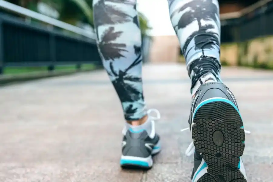 ¿Cuáles son los beneficios de la marcha atrás?