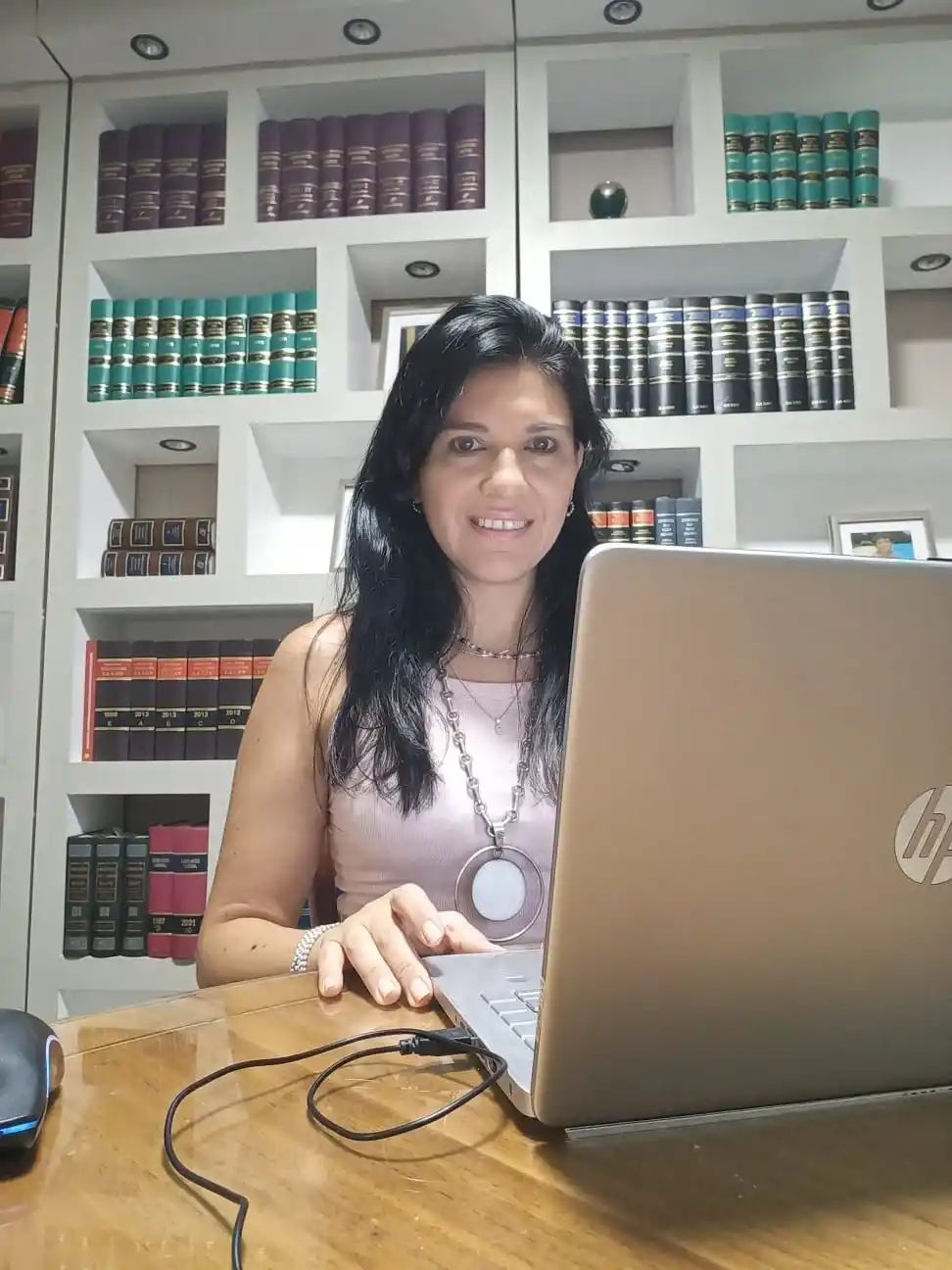 ABOGADA. La representante de Mariana, María Cecilia Ruiz Flores.