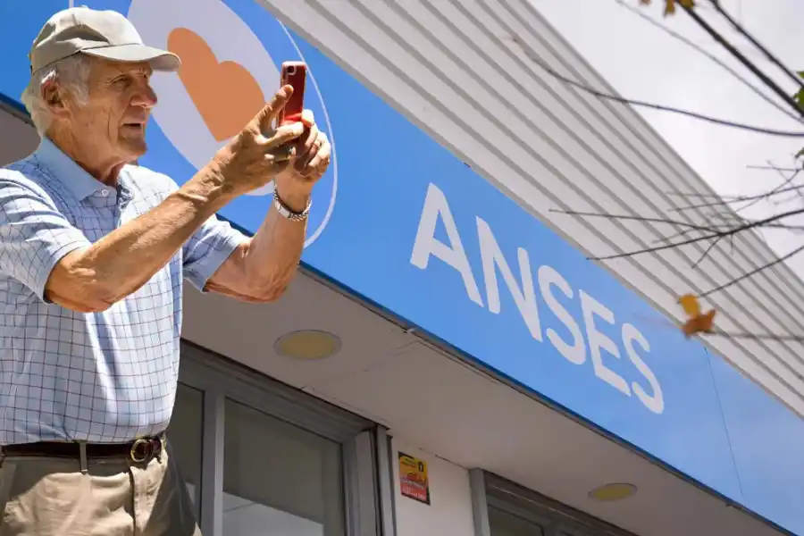 Anses: en cuánto quedarán las jubilaciones de febrero tras el aumento por inflación