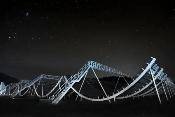 Astrónomos detectaron misteriosas señales de radio provenientes de una galaxia “muerta”
