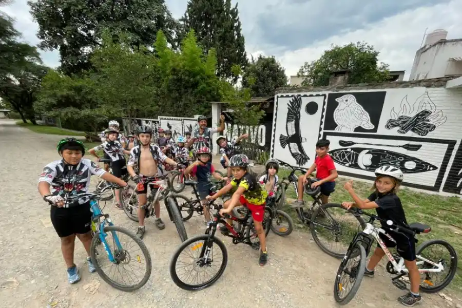 Pedaleá, explorá y conectá: la propuesta activa de Nativo Aventura