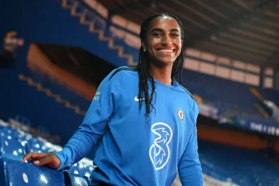 Naomi Girma, la jugadora que rompió el techo del millón de dólares en el fútbol femenino