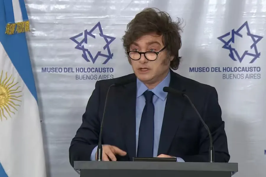 Milei advierte contra el uso banal de la palabra nazi en el Museo del Holocausto