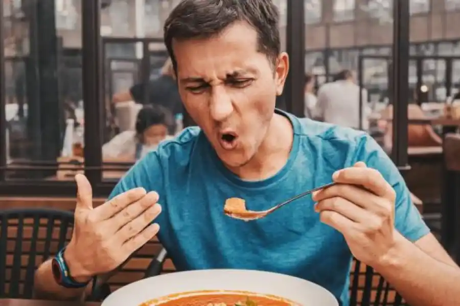 De los alfajores al sánguche de milanesa: la fiebre del picante en Tucumán