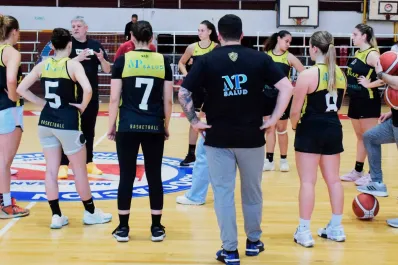 Repulsivo: un hombre filmó a jugadoras de la LNB mientras se duchaban, el partido se suspendió