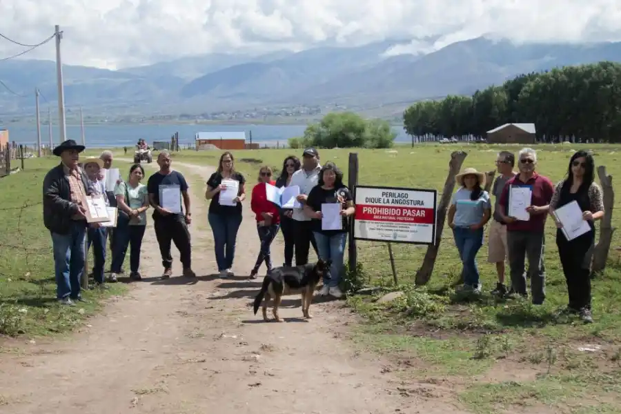 Analizarán las cuentas de los señalados por la venta de tierras fiscales en La Angostura