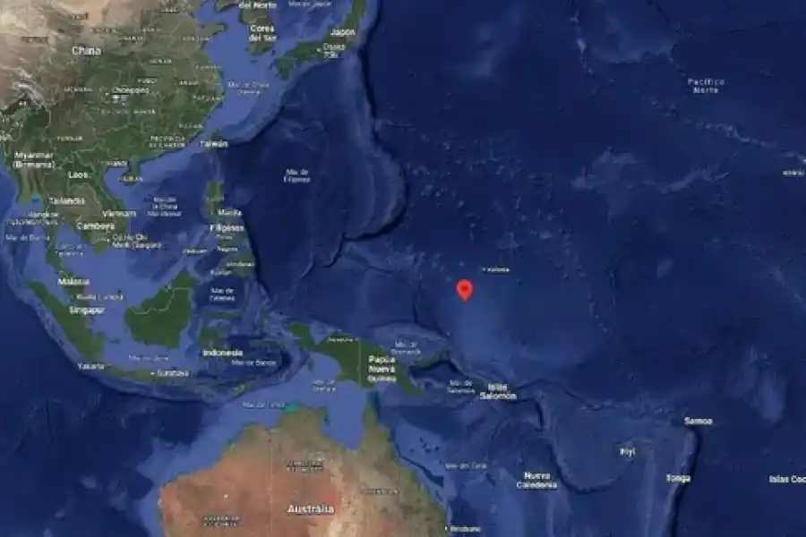 Un barco a la deriva con cientos de contenedores podría hacer perder millones a empresarios chilenos