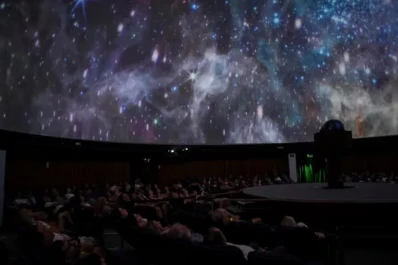 Una experiencia hidroespacial inmersiva llegó a la Argentina: ¿de qué se trata?