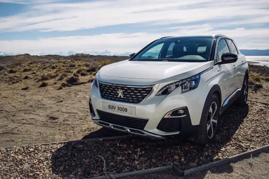 El modelo 3008 de Peugeot estaba sujeto a la escala uno del impuesto, ahora eliminada.