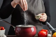 ¿Cuánta sal se puede consumir por día sin afectar la salud?