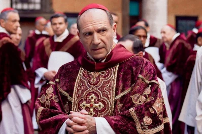Se estrena “Cónclave”, la película que expone una conspiración en El Vaticano